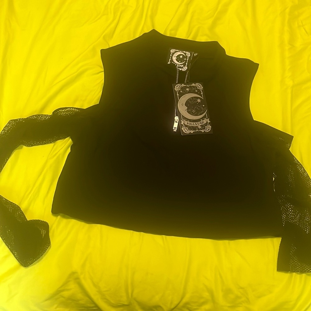 Salome long sleeve crop top